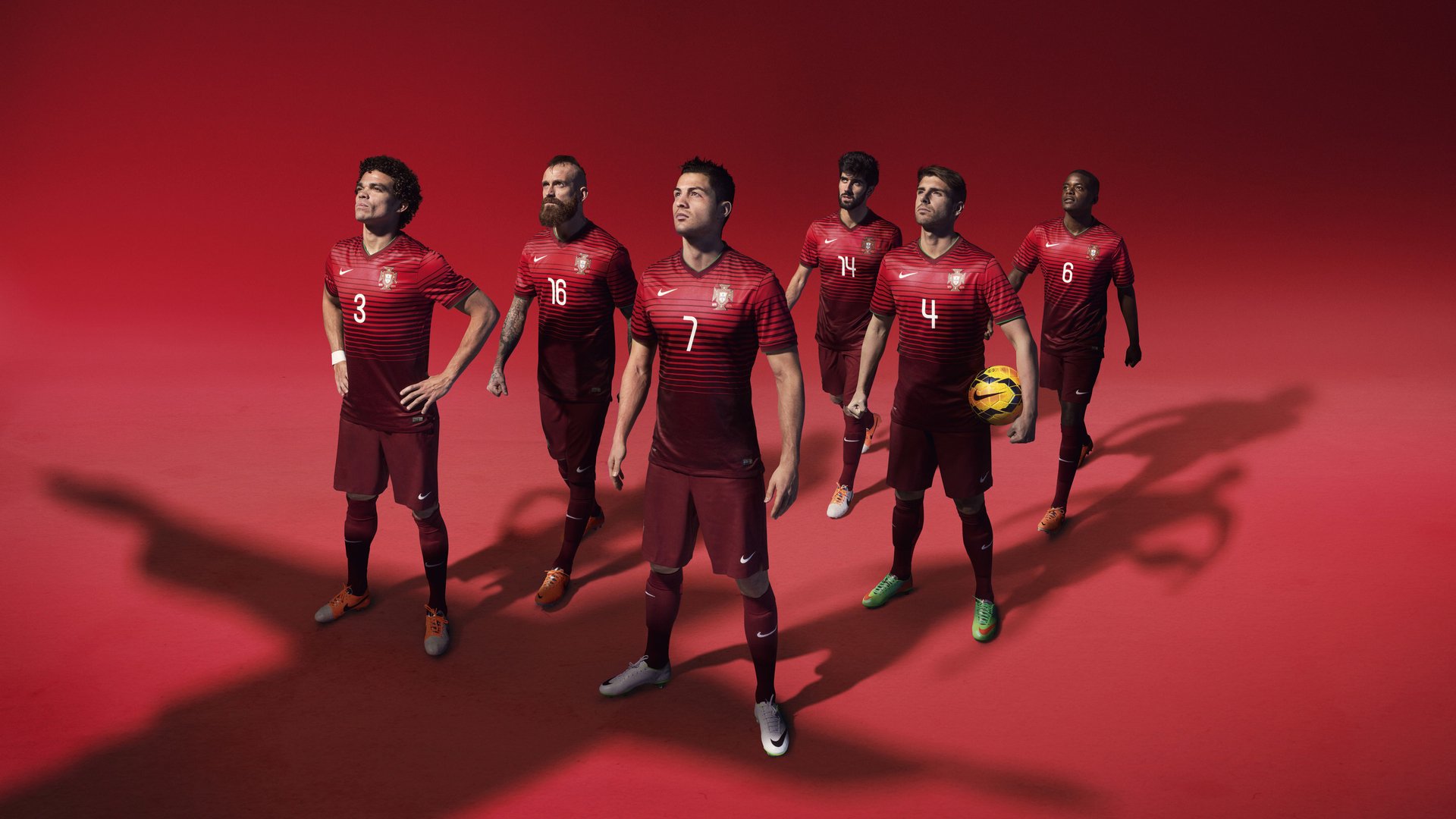 足球培训行业规范化运营促进整体市场健康发展，足球培训wbg